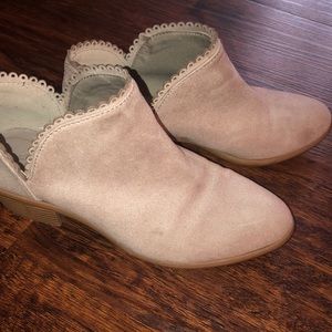 Nude Qupid Booties
